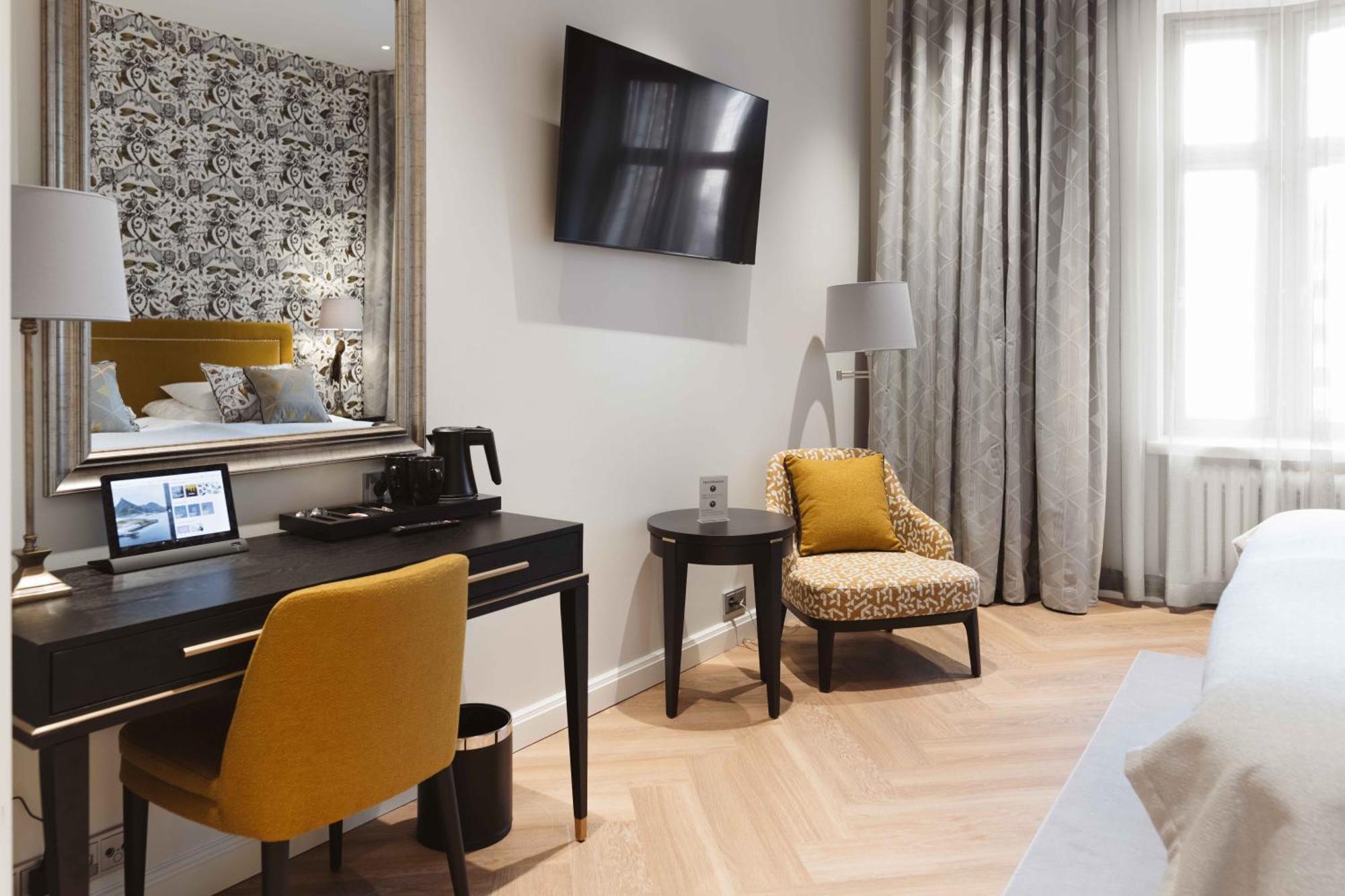 Hotel Bastian *